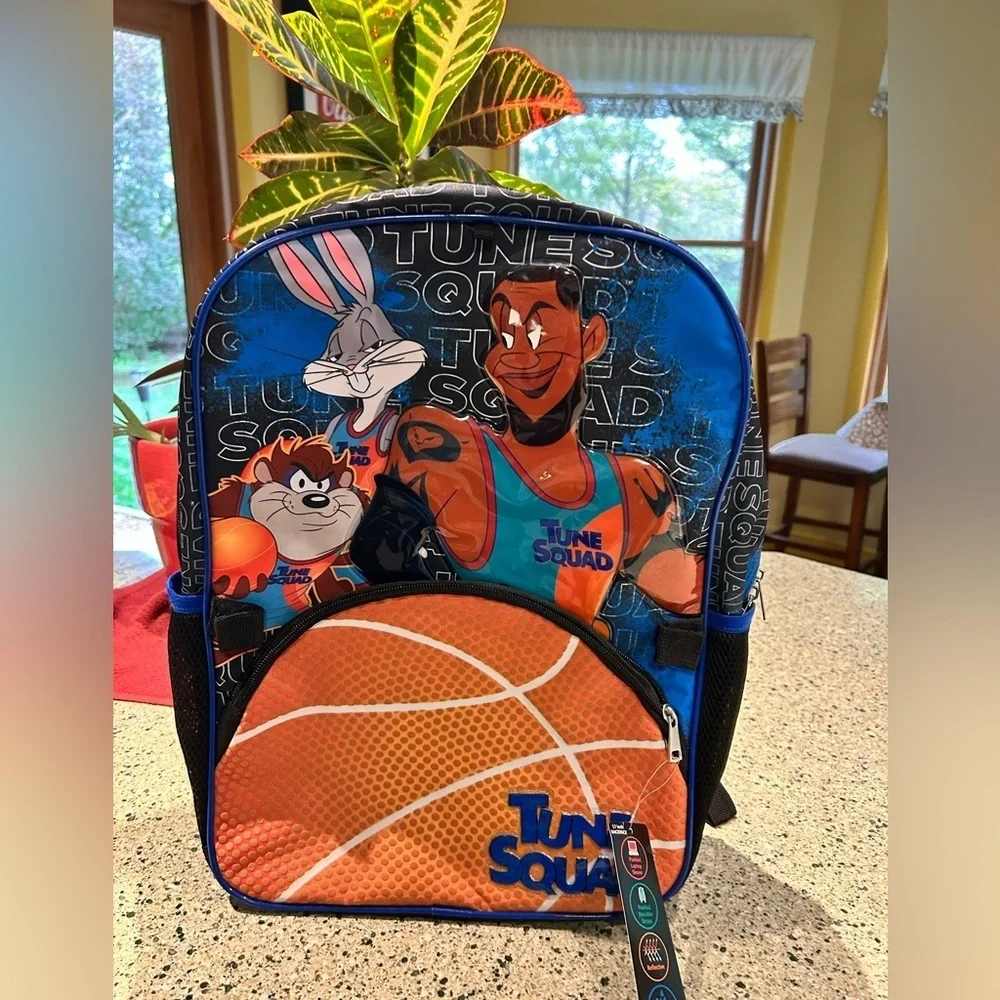 ☀️NWT- Lebron James Space Jam Backpack with Logo Lining